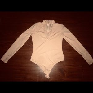 Baby pink Forever 21 body suit 😍